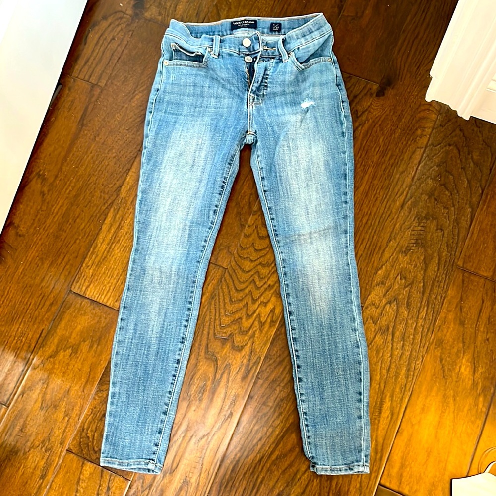 Women’s Lucky brand jeans